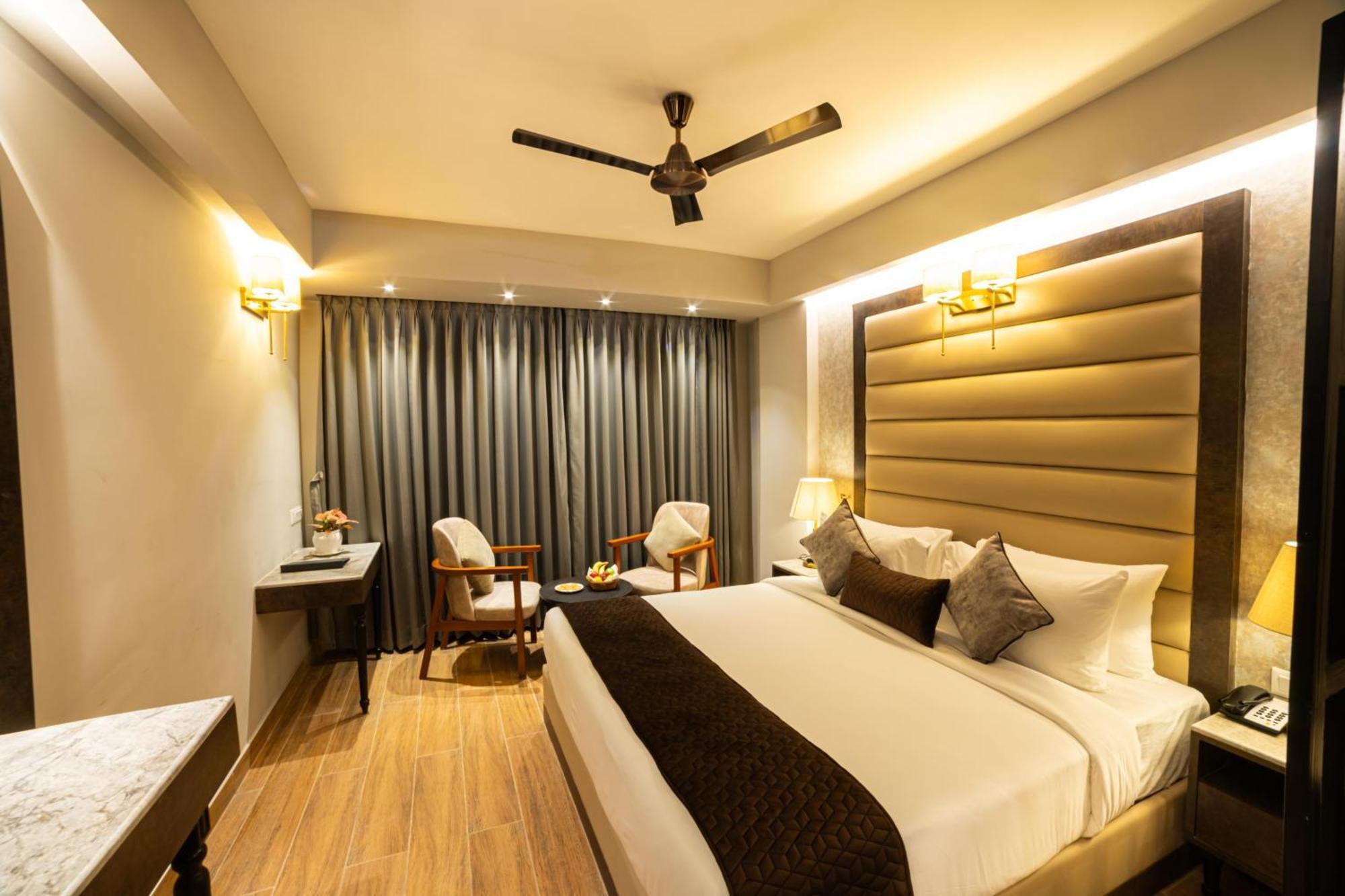 Northin Hotel Kolkata Bagian luar foto