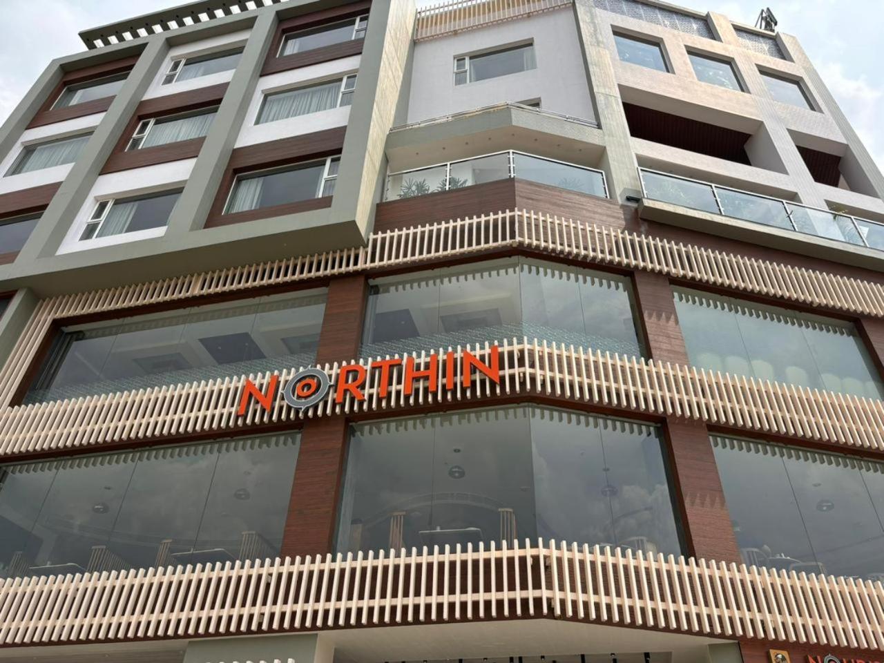Northin Hotel Kolkata Bagian luar foto